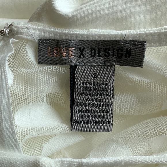 White illusion yoke dress with polka dots, a line skirt. - Picture 4 of 5